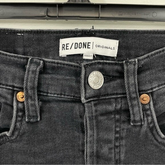 REDONE High Rise Ankle Crop Jeans in Lived In Black Size 26 - Picture 5 of 11